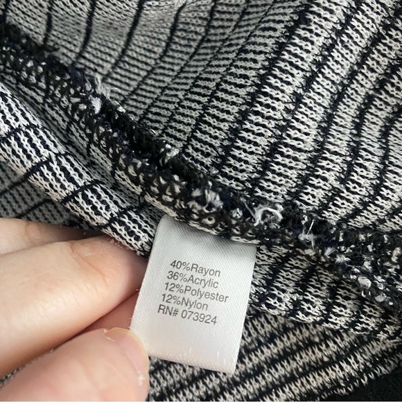 MING WANG Clasp Front Fringe Trim Cardigan Sweater Jacket Medium Black Silver - Picture 6 of 8